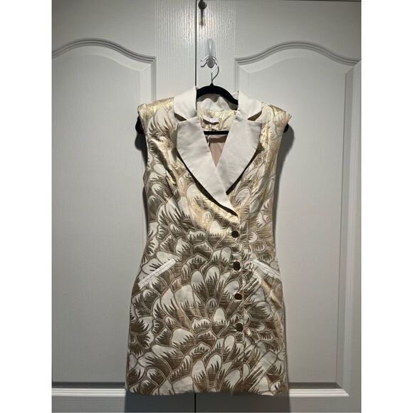 LACE The Label Gold Brocade Cape Sleeve Blazer Mini Dress Size S NWT$490 - Picture 2 of 8